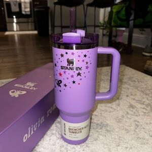 Olivia Rodrigo Stanley Cup